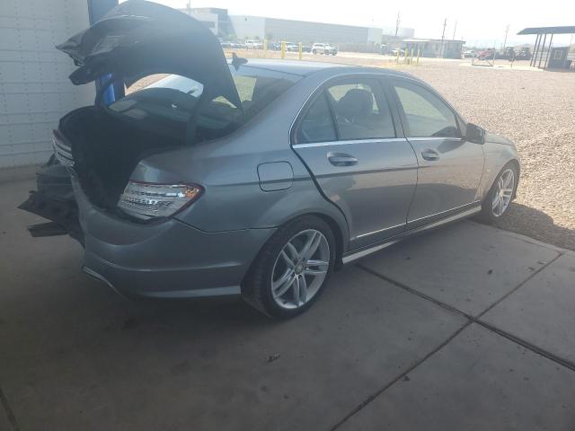 Photo 2 VIN: WDDGF4HB0CA614402 - MERCEDES-BENZ C 250 