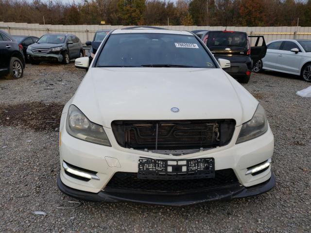 Photo 4 VIN: WDDGF4HB0CA643592 - MERCEDES-BENZ C-CLASS 