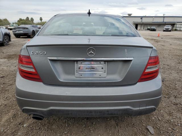 Photo 5 VIN: WDDGF4HB0CA669271 - MERCEDES-BENZ C-CLASS 