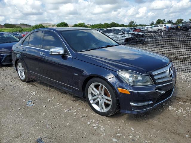 Photo 3 VIN: WDDGF4HB0CA713060 - MERCEDES-BENZ C 250 