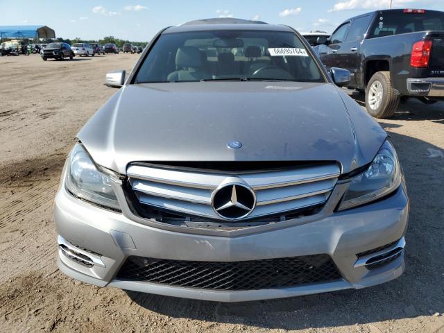 Photo 4 VIN: WDDGF4HB0CR194416 - MERCEDES-BENZ C 250 