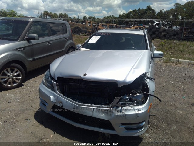 Photo 5 VIN: WDDGF4HB0CR200800 - MERCEDES-BENZ C-CLASS 