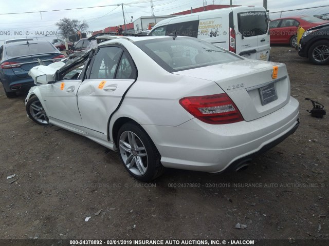 Photo 2 VIN: WDDGF4HB0CR202059 - MERCEDES-BENZ C-CLASS 