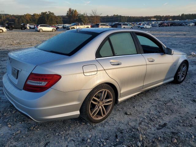 Photo 2 VIN: WDDGF4HB0CR206970 - MERCEDES-BENZ C-CLASS 