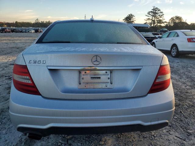 Photo 5 VIN: WDDGF4HB0CR206970 - MERCEDES-BENZ C-CLASS 