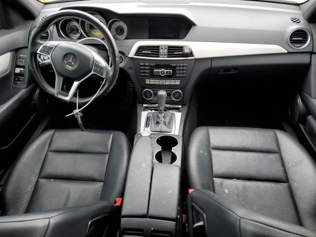 Photo 7 VIN: WDDGF4HB0CR213546 - MERCEDES-BENZ C-CLASS 