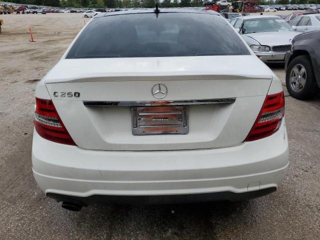 Photo 5 VIN: WDDGF4HB0CR231402 - MERCEDES-BENZ C 250 