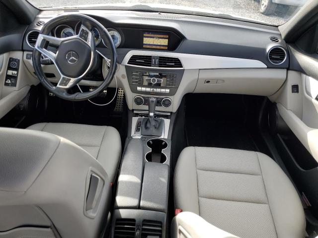 Photo 7 VIN: WDDGF4HB0CR232968 - MERCEDES-BENZ C-CLASS 