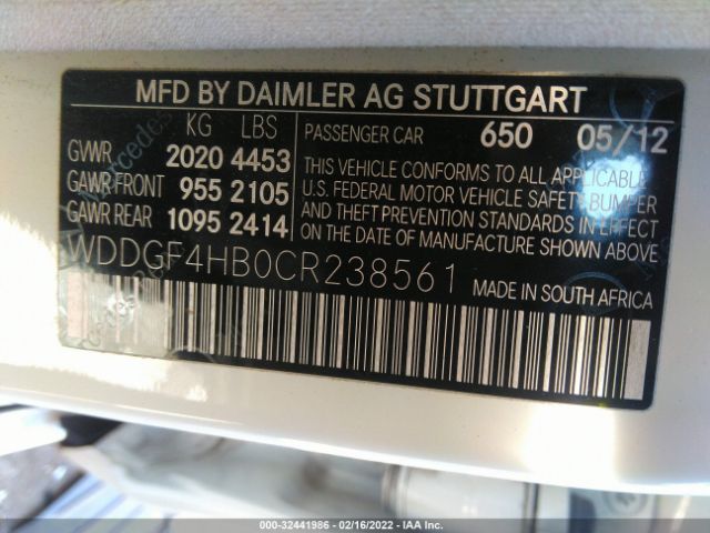 Photo 8 VIN: WDDGF4HB0CR238561 - MERCEDES-BENZ C-CLASS 