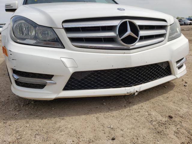 Photo 8 VIN: WDDGF4HB0DA741748 - MERCEDES-BENZ C 250 