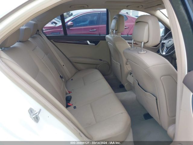 Photo 7 VIN: WDDGF4HB0DA761126 - MERCEDES-BENZ C 250 