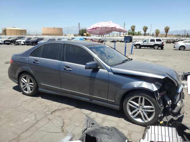 Photo 3 VIN: WDDGF4HB0DA828016 - MERCEDES-BENZ C 250 