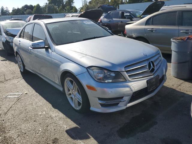 Photo 3 VIN: WDDGF4HB0DA829294 - MERCEDES-BENZ C 250 