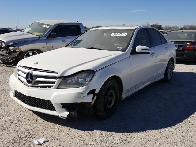 Photo 1 VIN: WDDGF4HB0DA869939 - MERCEDES-BENZ C 250 