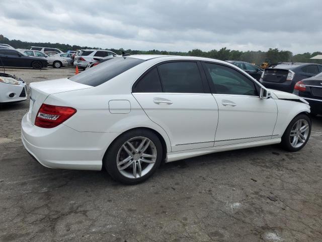 Photo 2 VIN: WDDGF4HB0DA869973 - MERCEDES-BENZ C-CLASS 