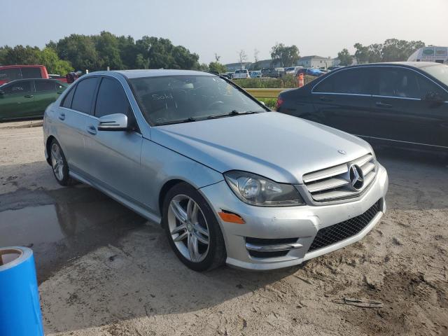 Photo 3 VIN: WDDGF4HB0DF976878 - MERCEDES-BENZ C 250 