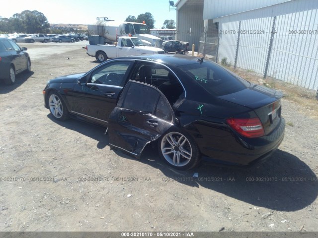 Photo 2 VIN: WDDGF4HB0DR243907 - MERCEDES-BENZ C-CLASS 