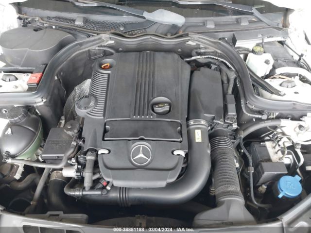 Photo 9 VIN: WDDGF4HB0DR248203 - MERCEDES-BENZ C 250 