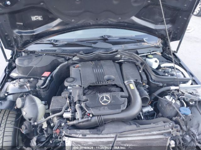 Photo 9 VIN: WDDGF4HB0DR271478 - MERCEDES-BENZ C 