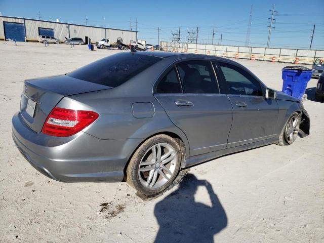 Photo 2 VIN: WDDGF4HB0DR271965 - MERCEDES-BENZ C-CLASS 