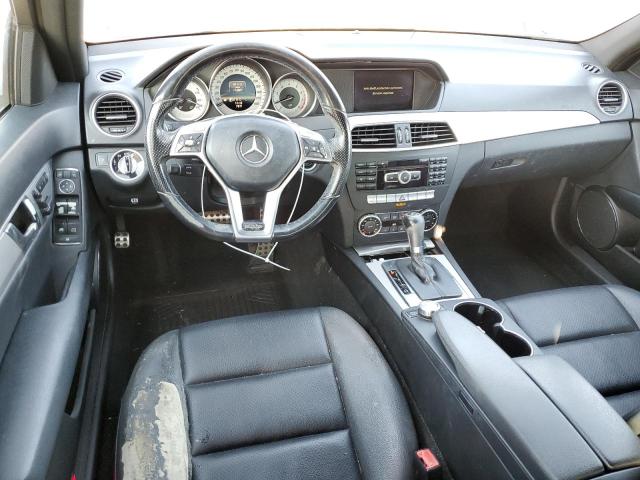 Photo 7 VIN: WDDGF4HB0DR272582 - MERCEDES-BENZ C 250 