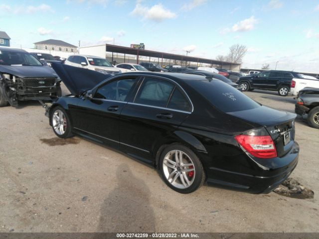 Photo 2 VIN: WDDGF4HB0DR276177 - MERCEDES-BENZ C-CLASS 