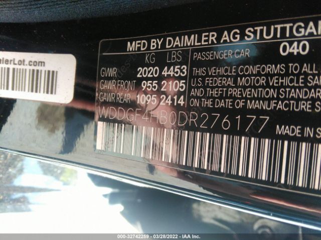 Photo 8 VIN: WDDGF4HB0DR276177 - MERCEDES-BENZ C-CLASS 