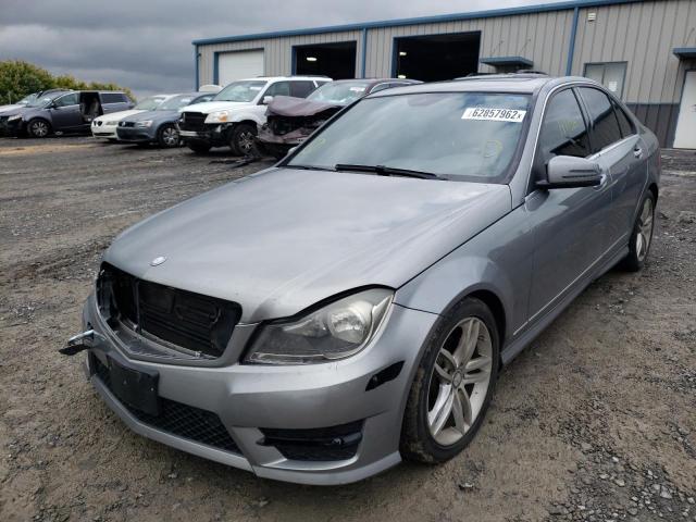 Photo 1 VIN: WDDGF4HB0DR296333 - MERCEDES-BENZ C 250 