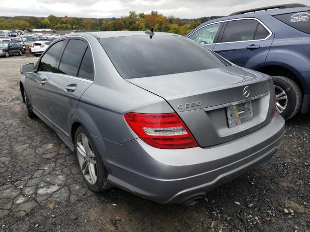 Photo 2 VIN: WDDGF4HB0DR296333 - MERCEDES-BENZ C 250 