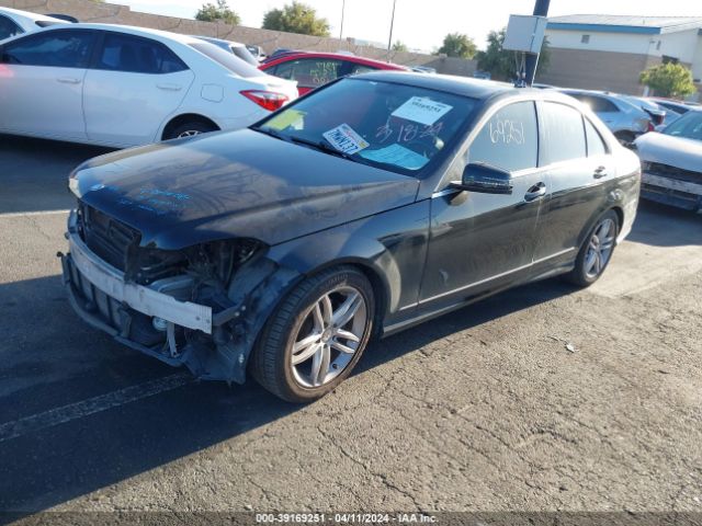 Photo 1 VIN: WDDGF4HB0EA946164 - MERCEDES-BENZ C 250 