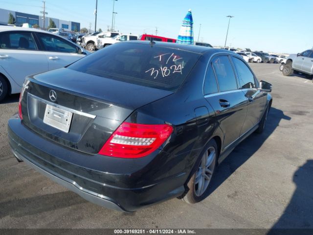 Photo 3 VIN: WDDGF4HB0EA946164 - MERCEDES-BENZ C 250 