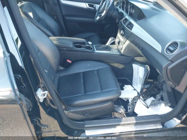 Photo 4 VIN: WDDGF4HB0EA946164 - MERCEDES-BENZ C 250 