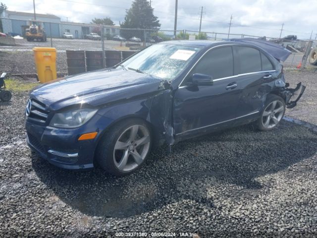 Photo 1 VIN: WDDGF4HB0EA967273 - MERCEDES-BENZ C 250 