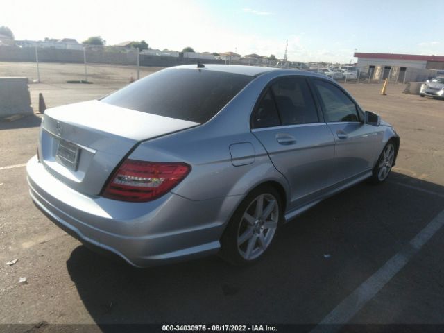 Photo 3 VIN: WDDGF4HB0EG242141 - MERCEDES-BENZ C-CLASS 