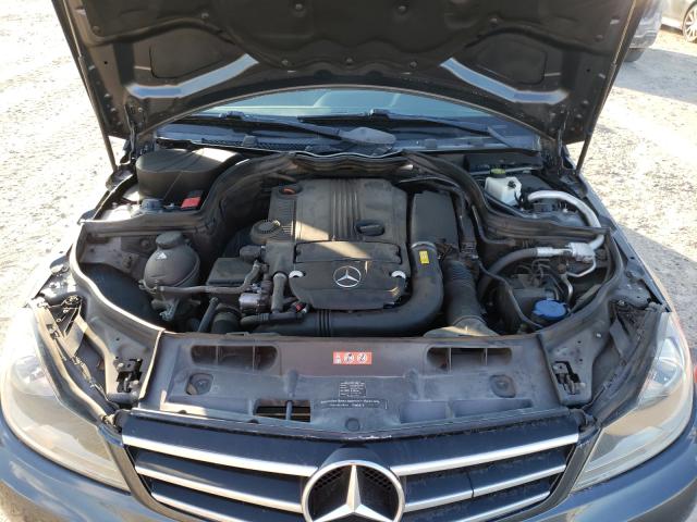 Photo 6 VIN: WDDGF4HB0EG247372 - MERCEDES-BENZ C 250 