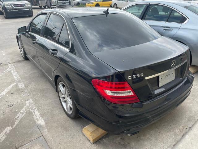 Photo 2 VIN: WDDGF4HB1CA618250 - MERCEDES-BENZ C-CLASS 