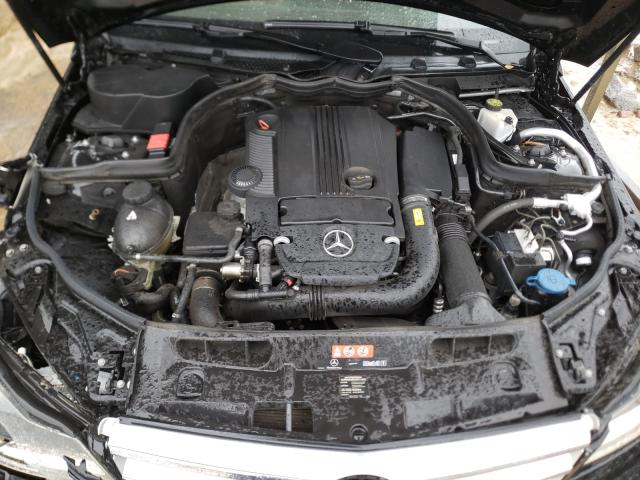 Photo 6 VIN: WDDGF4HB1CR196045 - MERCEDES-BENZ C 250 