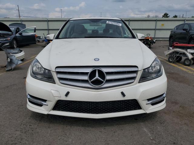 Photo 4 VIN: WDDGF4HB1CR210851 - MERCEDES-BENZ C-CLASS 