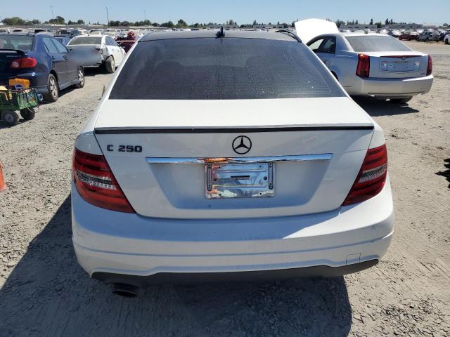 Photo 5 VIN: WDDGF4HB1CR217699 - MERCEDES-BENZ C 250 