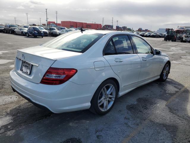 Photo 2 VIN: WDDGF4HB1CR219842 - MERCEDES-BENZ C 250 