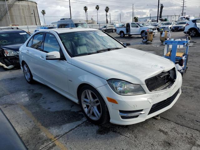 Photo 3 VIN: WDDGF4HB1CR219842 - MERCEDES-BENZ C 250 