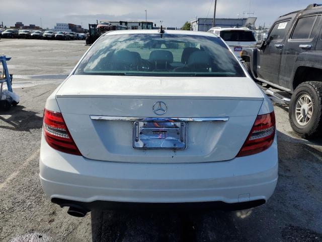 Photo 5 VIN: WDDGF4HB1CR219842 - MERCEDES-BENZ C 250 