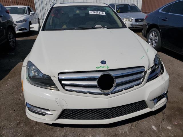 Photo 4 VIN: WDDGF4HB1CR223678 - MERCEDES-BENZ C 250 