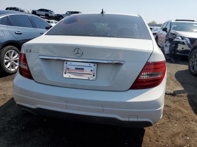 Photo 5 VIN: WDDGF4HB1CR223678 - MERCEDES-BENZ C 250 