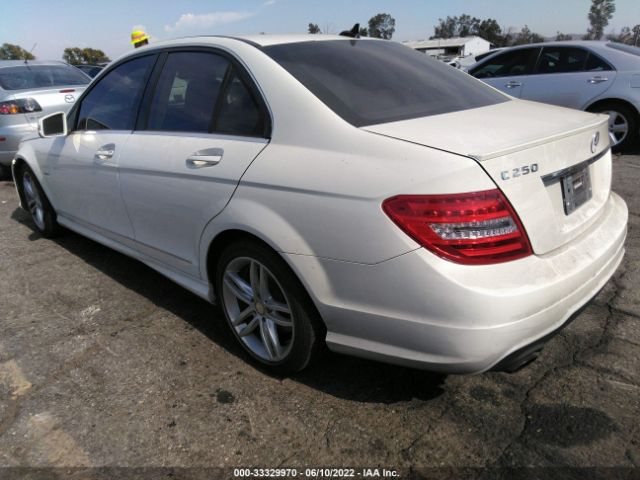 Photo 2 VIN: WDDGF4HB1CR232736 - MERCEDES-BENZ C-CLASS 