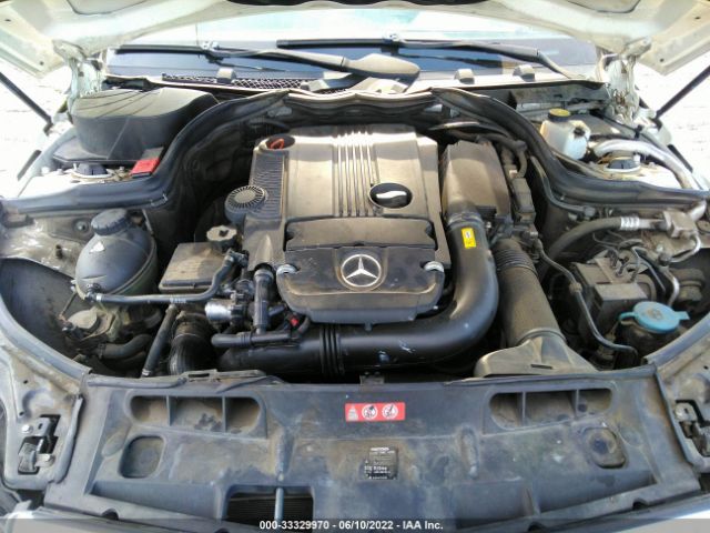 Photo 9 VIN: WDDGF4HB1CR232736 - MERCEDES-BENZ C-CLASS 