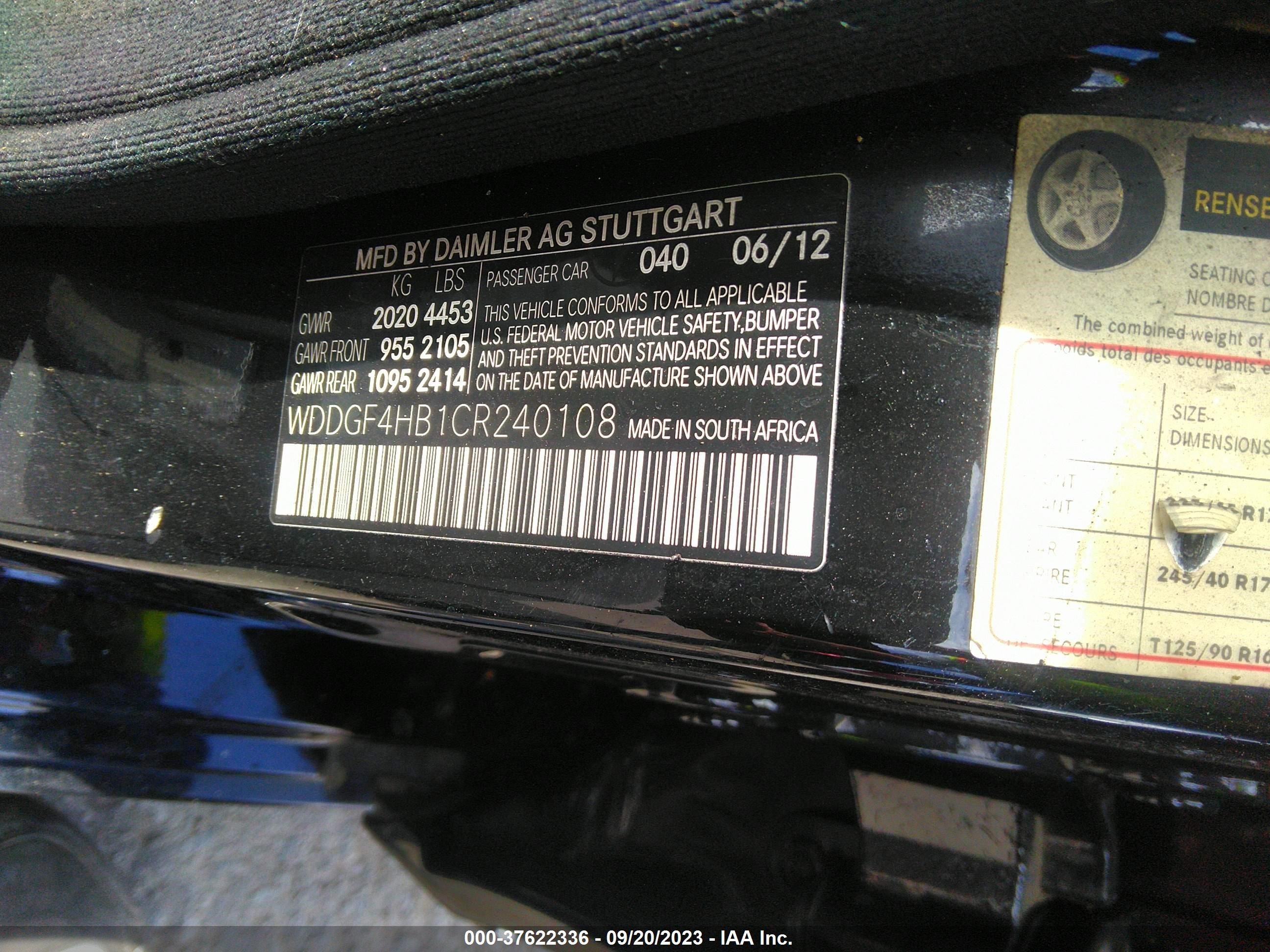 Photo 8 VIN: WDDGF4HB1CR240108 - MERCEDES-BENZ C-KLASSE 