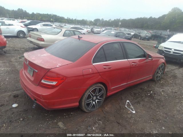 Photo 3 VIN: WDDGF4HB1DA766433 - MERCEDES-BENZ C 250 