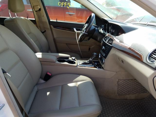 Photo 4 VIN: WDDGF4HB1DA780767 - MERCEDES-BENZ C 250 