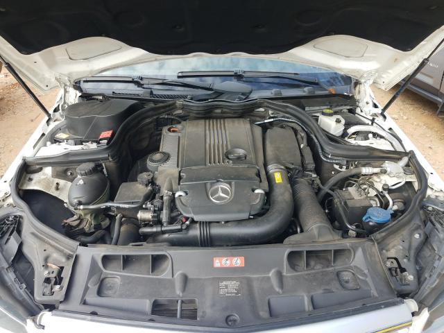 Photo 6 VIN: WDDGF4HB1DA780767 - MERCEDES-BENZ C 250 